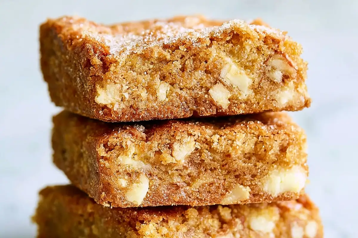 Chewy Apple Brownies with Cinnamon and Walnuts 1 Mohamed Ayad's Apple Brownies Recipe with Cinnamon and Walnuts